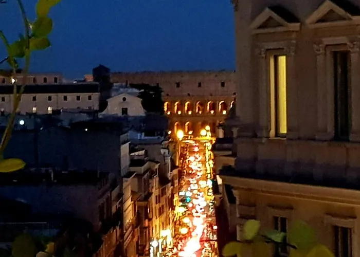 Casa Terrazza Colosseo アパート ローマ